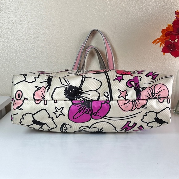 Coach Poppy Floral Tote L1071-16306 - Picture 6 of 11